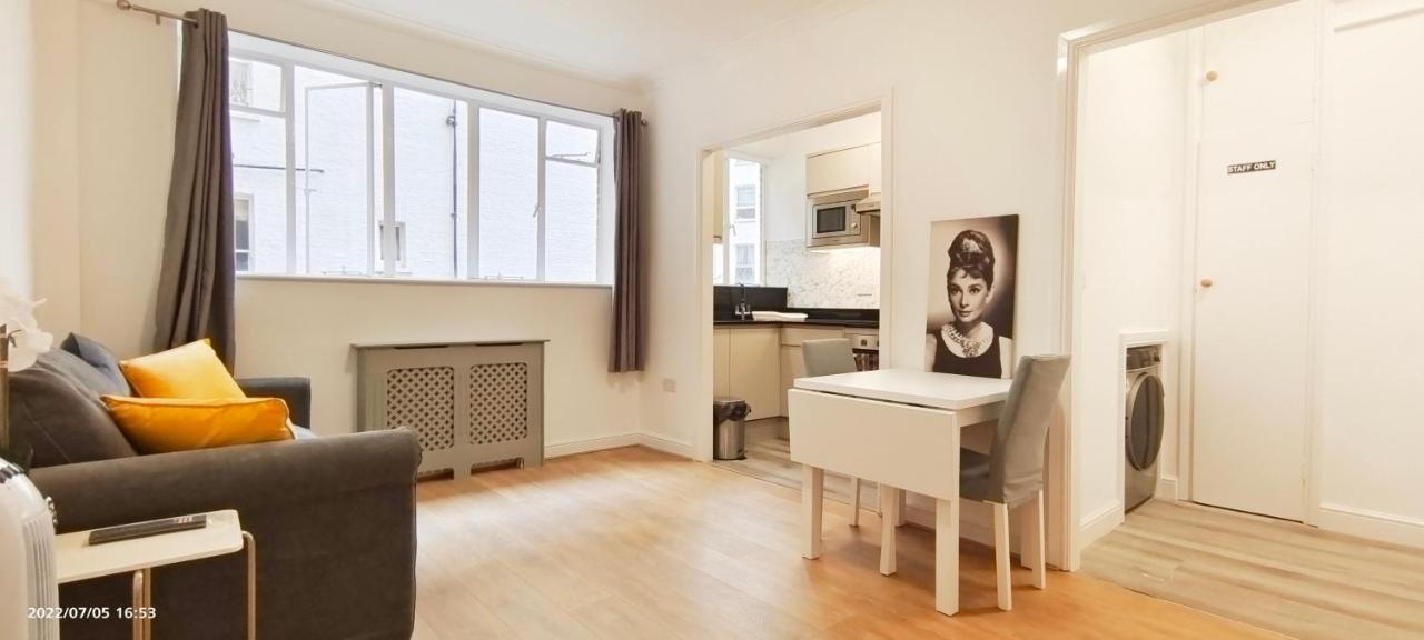 Neptune Flat 9 At Marble Arch Appartamento Londra